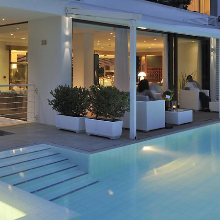 Suite Erica Lignano Hotel Lignano Sabbiadoro Kültér fotó