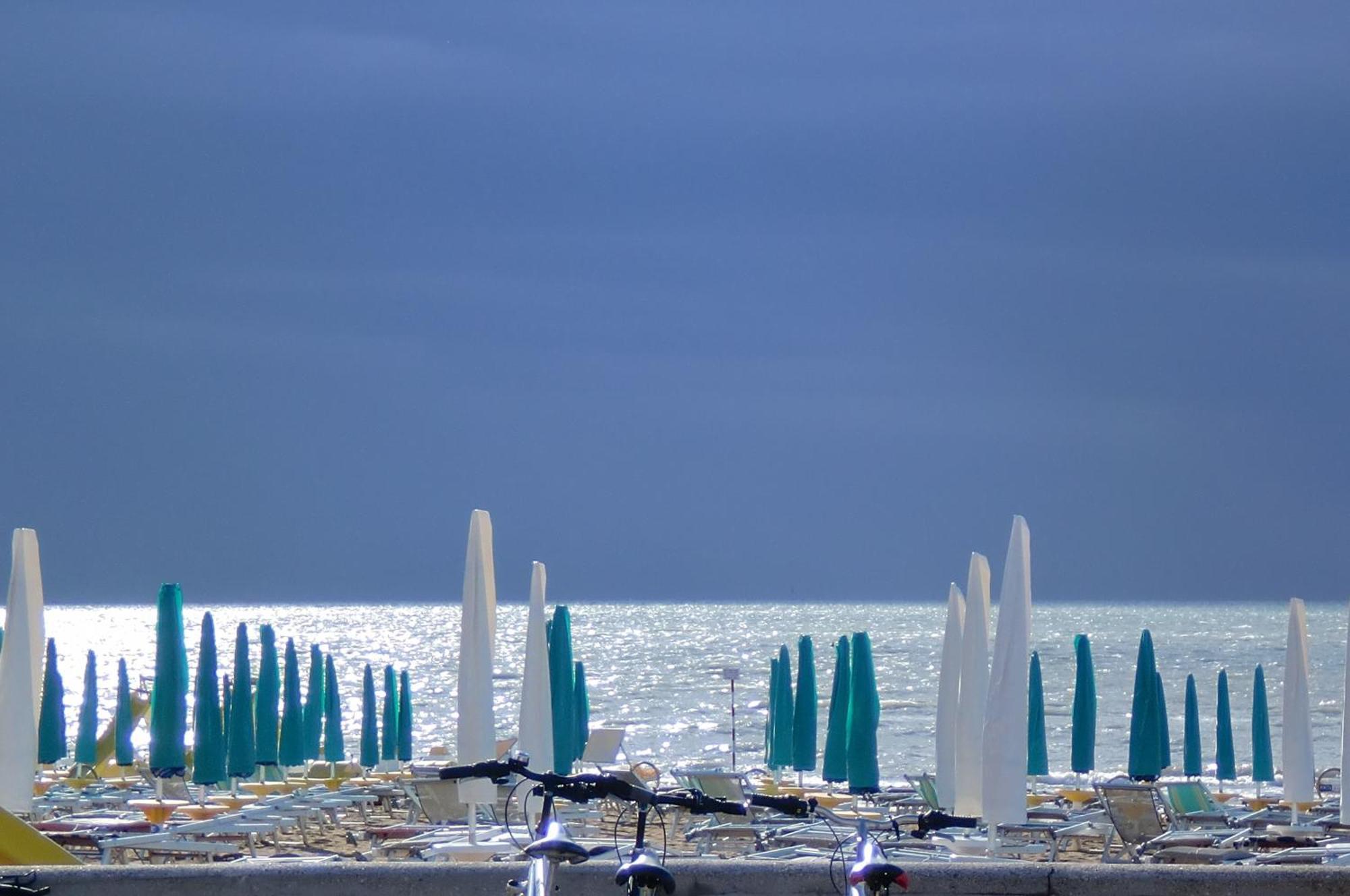 Suite Erica Lignano Hotel Lignano Sabbiadoro Kültér fotó
