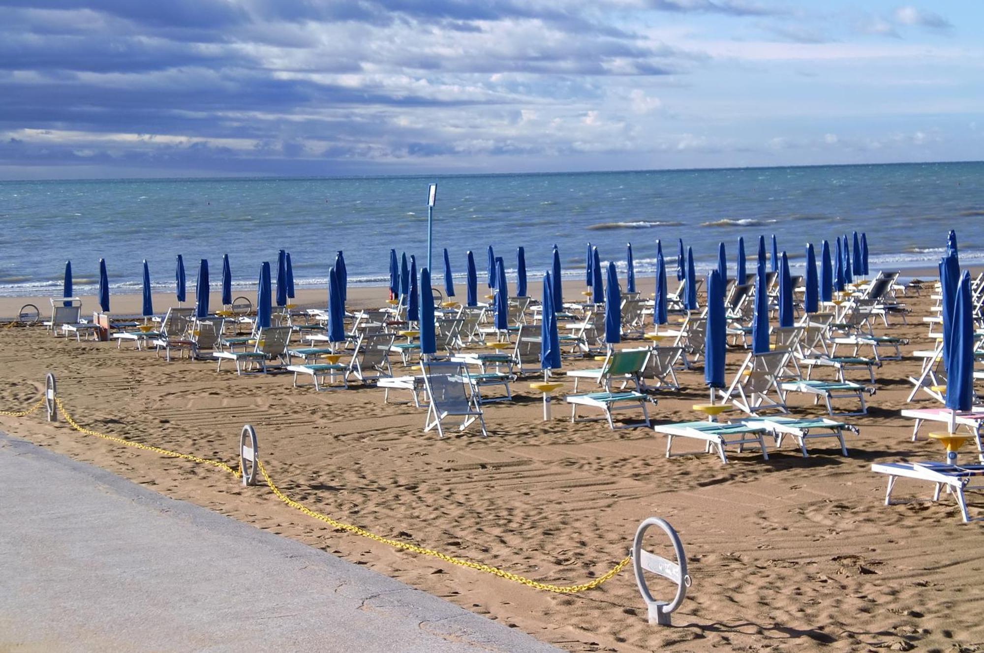 Suite Erica Lignano Hotel Lignano Sabbiadoro Kültér fotó