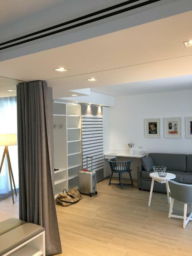 Suite Erica Lignano Hotel Lignano Sabbiadoro Kültér fotó
